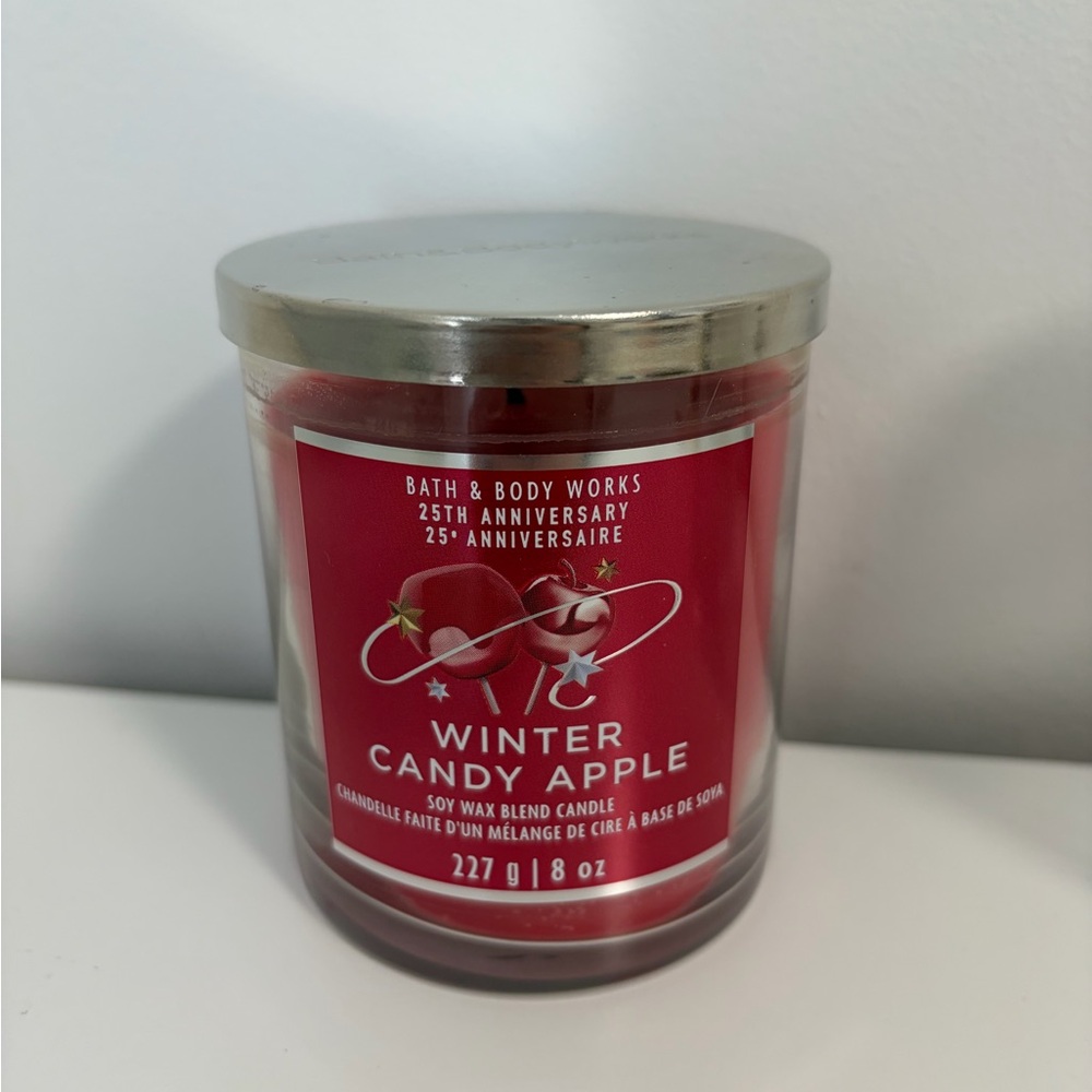 Bath and Body Works Christmas Candle Winter Candy Apple Used